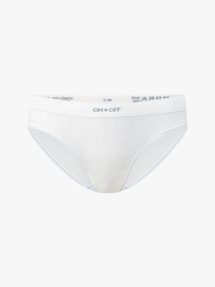 Quần lót nữ bikini seamless A06