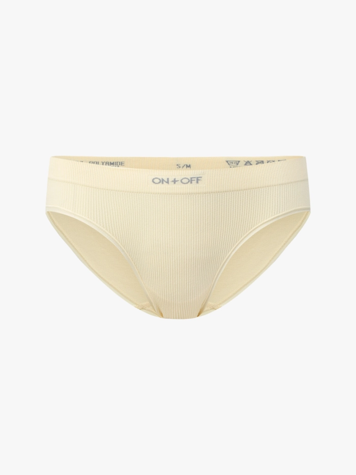 Quần lót nữ bikini seamless A06