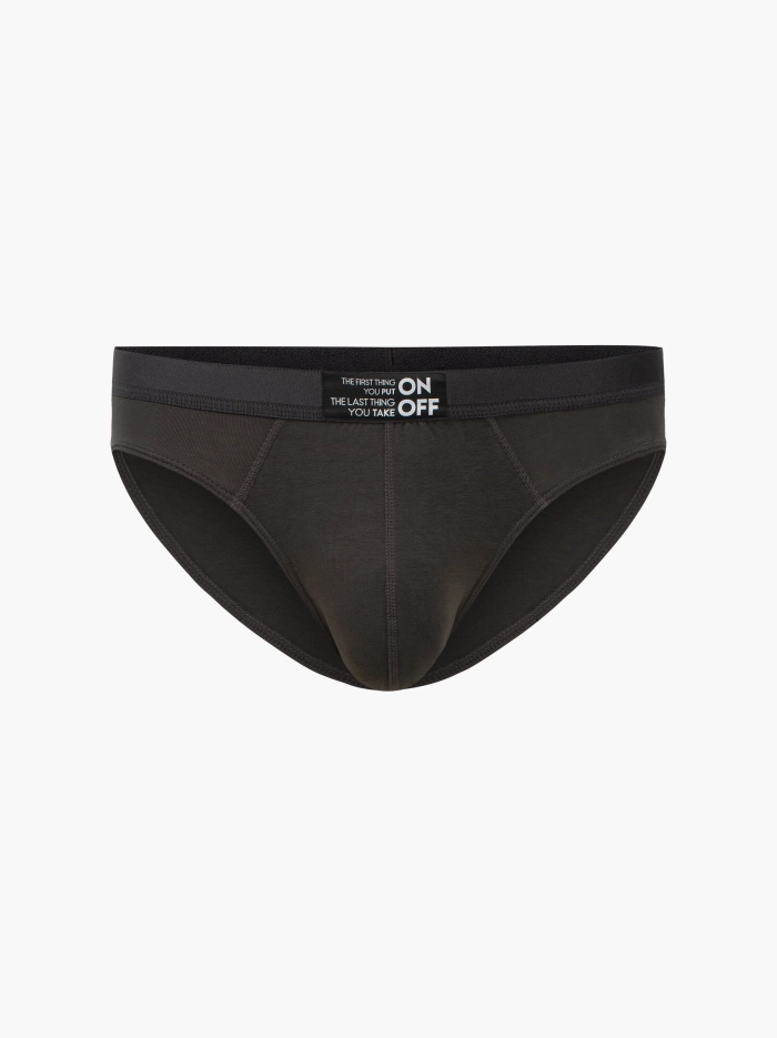 Quần lót nam dáng brief
